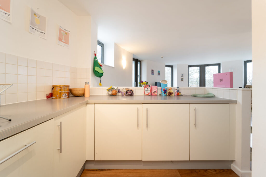 Ashfield Court - London - Lambeth - SW9