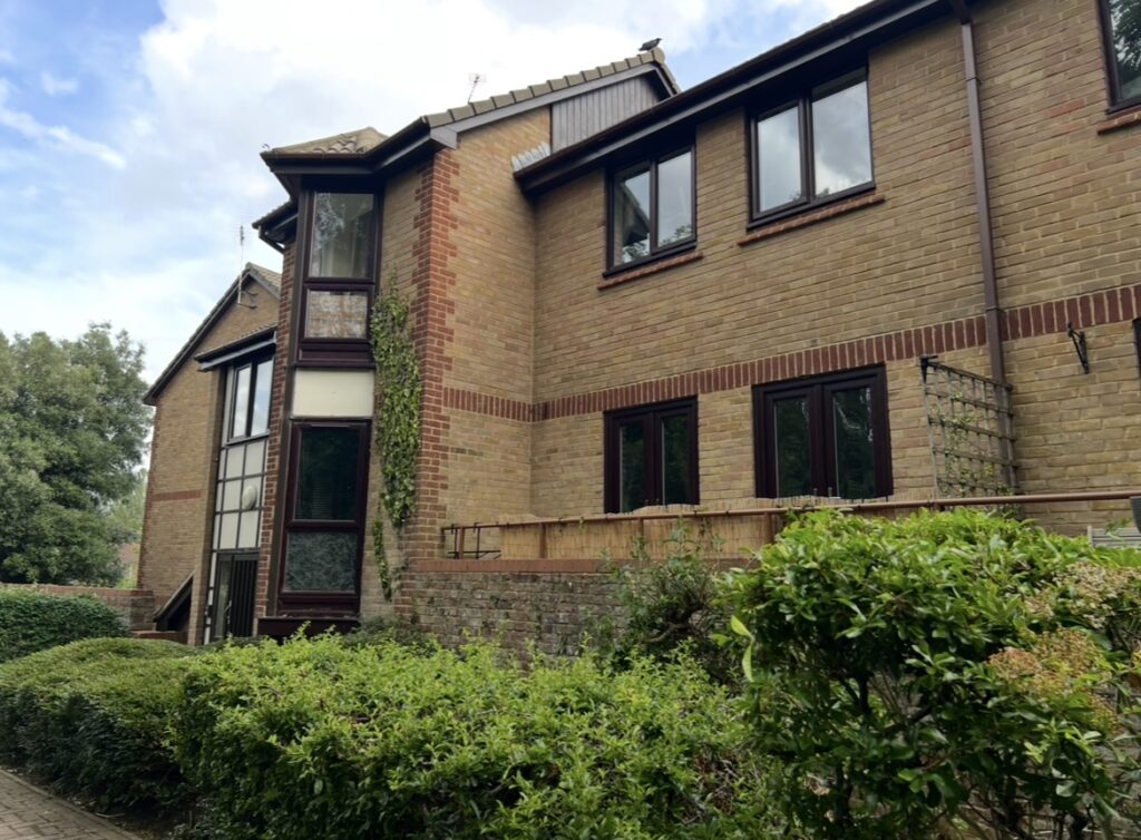 Bramber Court, Sterling Place, Brentford, TW8