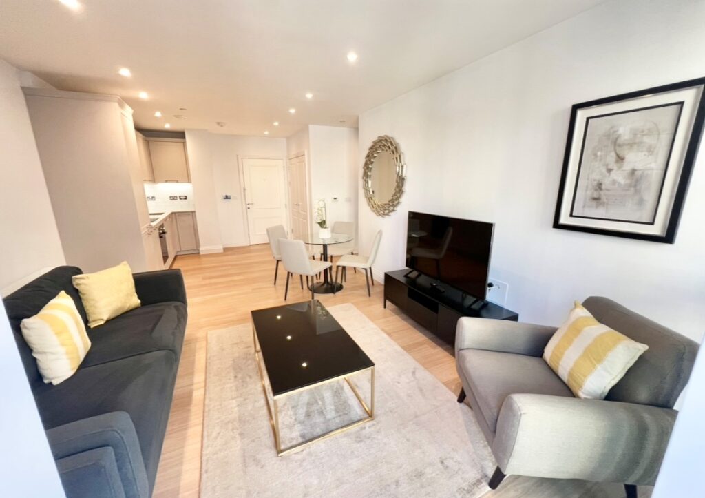 Bakers Yard West, 20 Carraway Street, Reading, RG1 3FZ