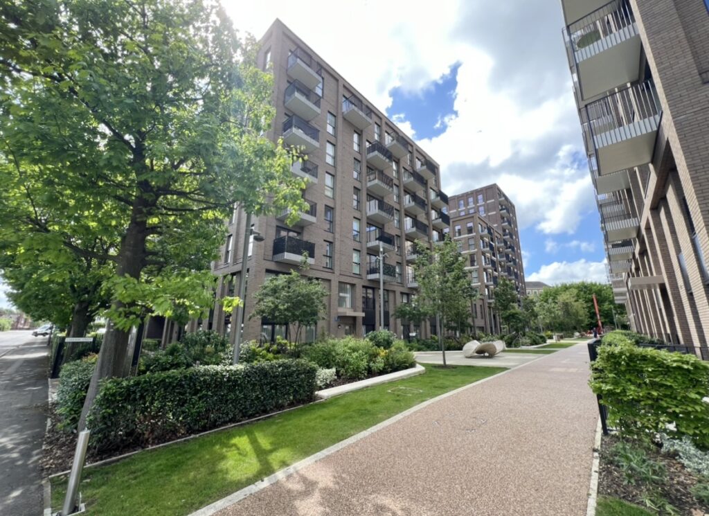 Joseph Huntley Walk, Reading, Berkshire, RG1 3GU