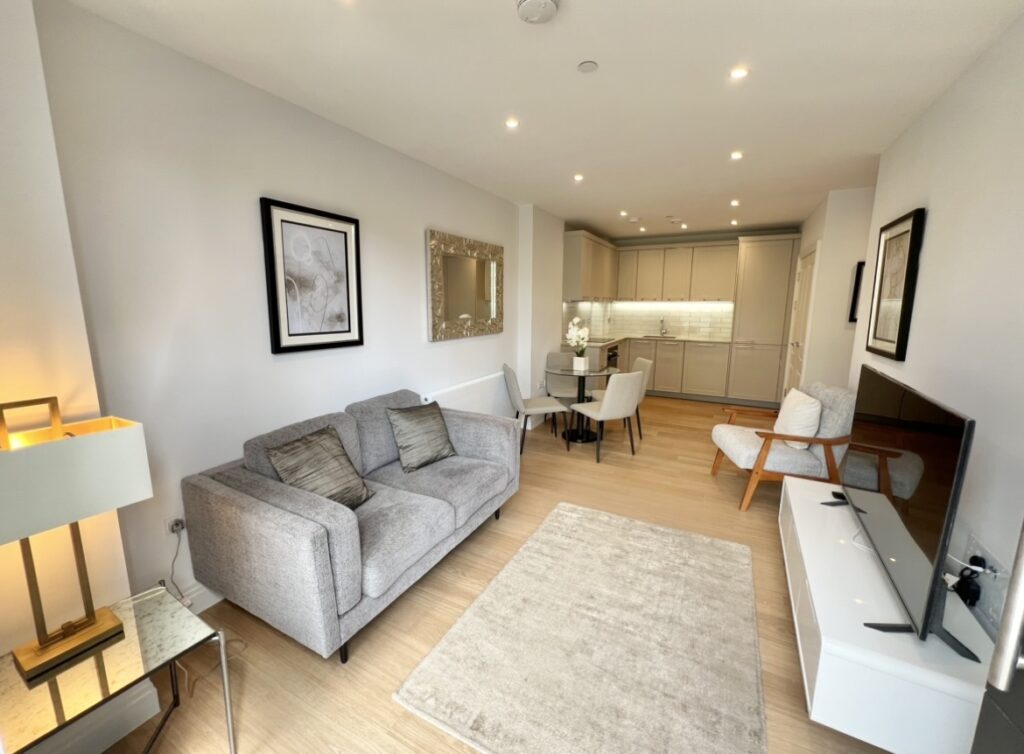 Joseph Huntley Walk, Reading, Berkshire, RG1 3GU