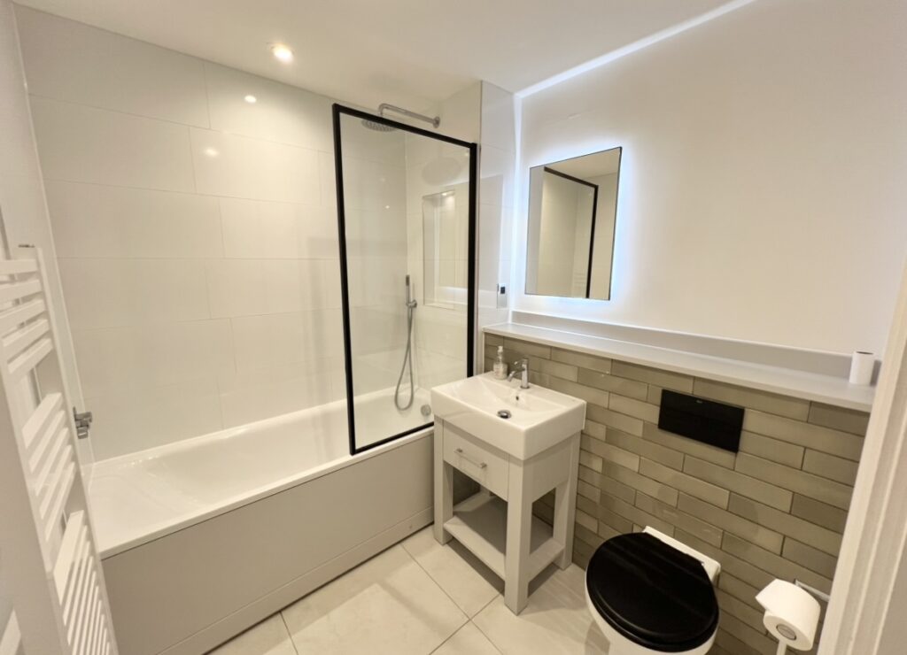 Joseph Huntley Walk, Reading, Berkshire, RG1 3GU