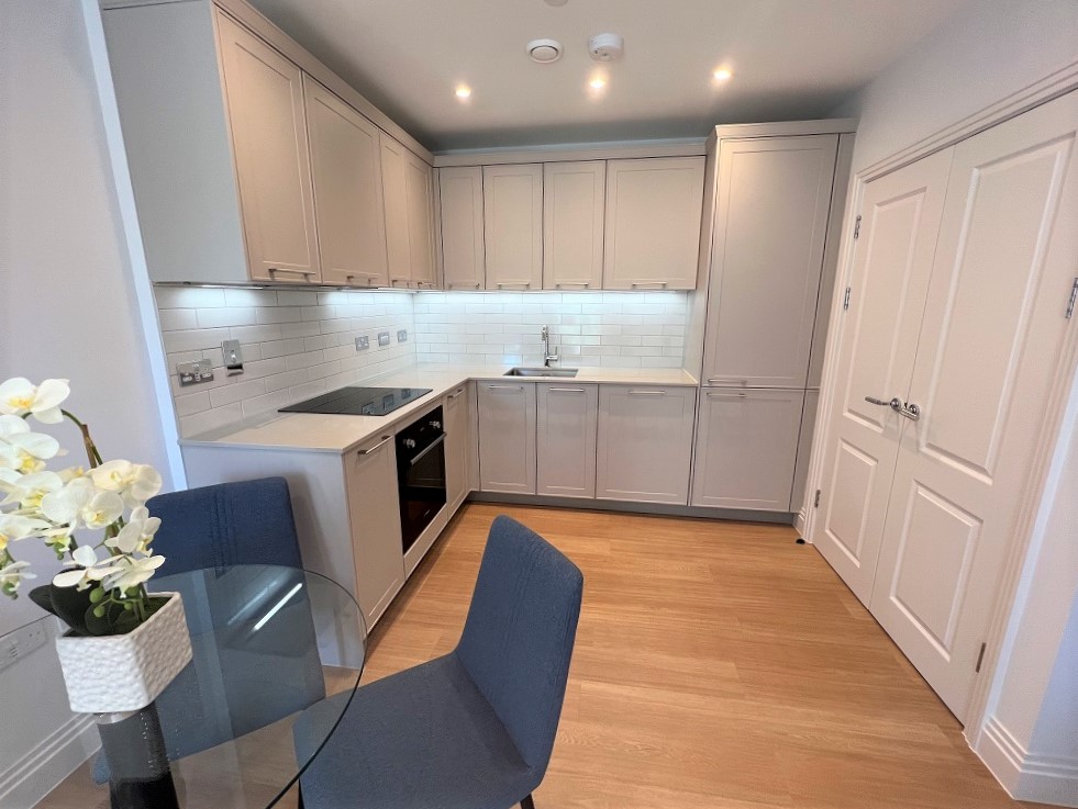 Joseph Huntley Walk, Reading, Berkshire, RG1 3GU