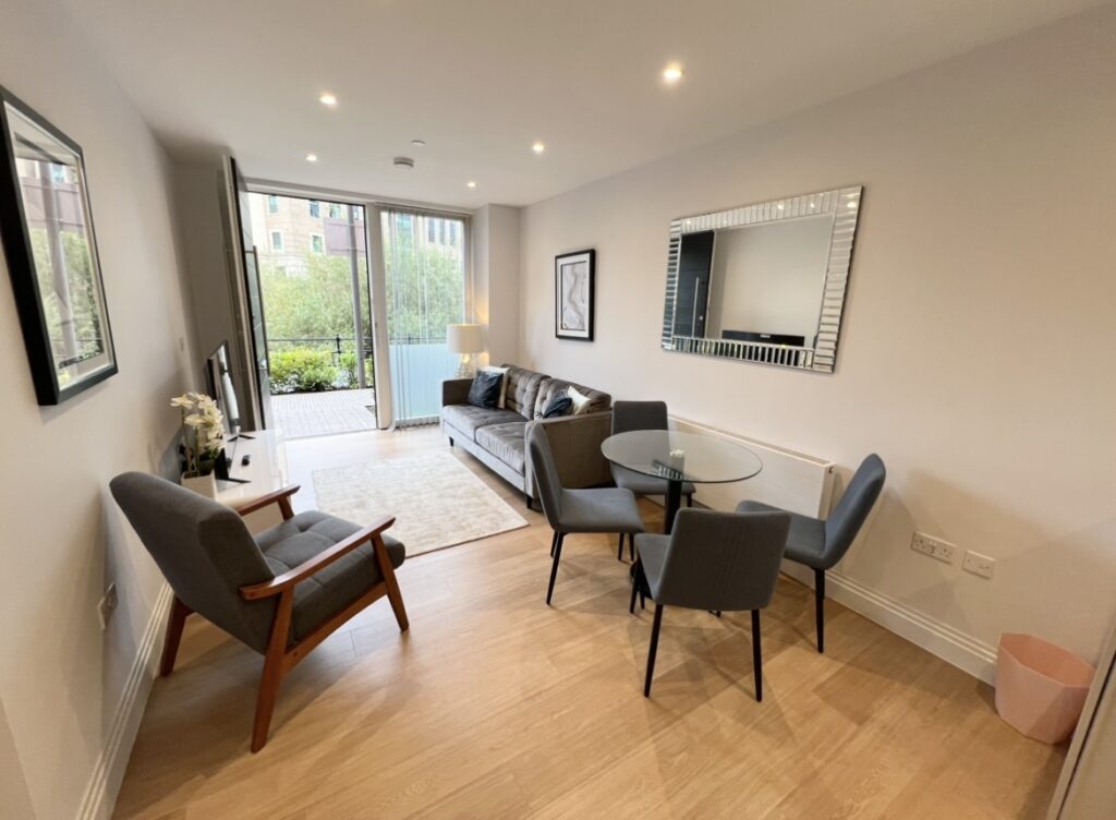 Joseph Huntley Walk, Reading, Berkshire, RG1 3GU