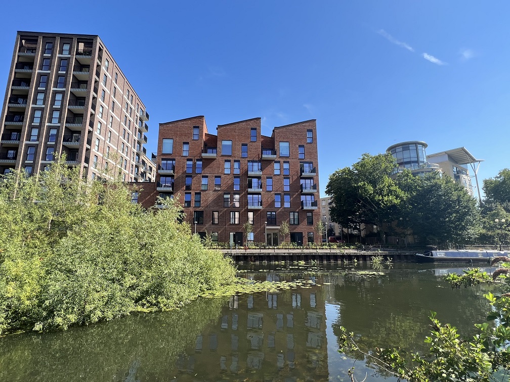 Joseph Huntley Walk, Reading, Berkshire, RG1 3GU