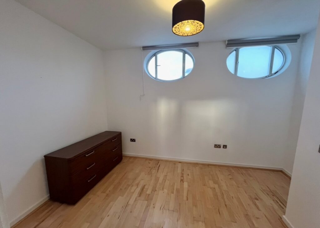 Wallis House, Great West Road, Brentford, TW8 0HE