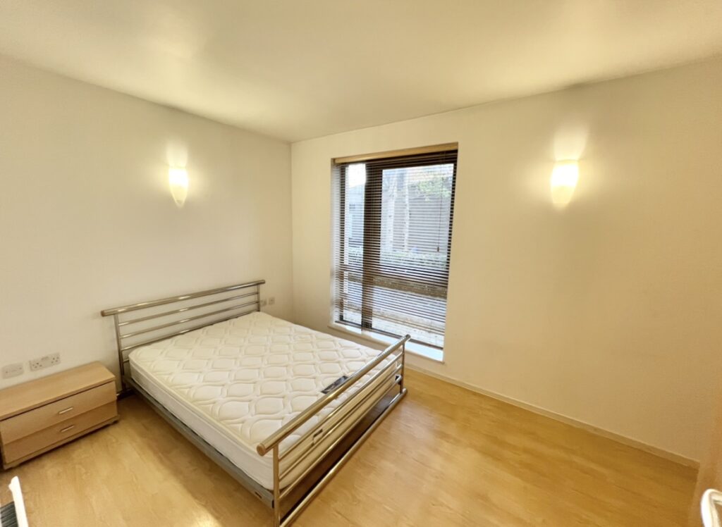 Ashfield Court, Clapham Road, Stockwell, London, SW9 9BB