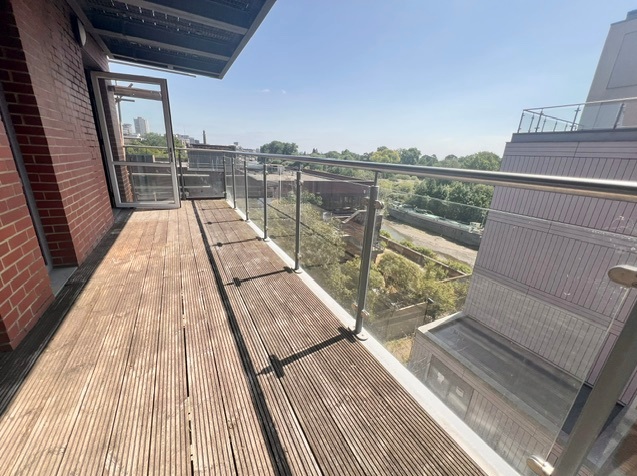 Lighterage Court, High Street, Brentford, TW8 0FT
