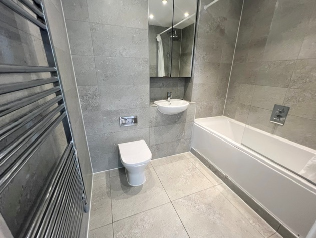 Lighterage Court, High Street, Brentford, TW8 0FT