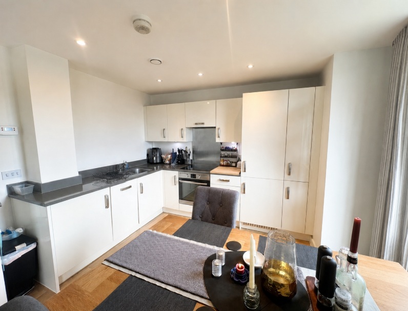 Lighterage Court, High Street, Brentford, TW8 0FT