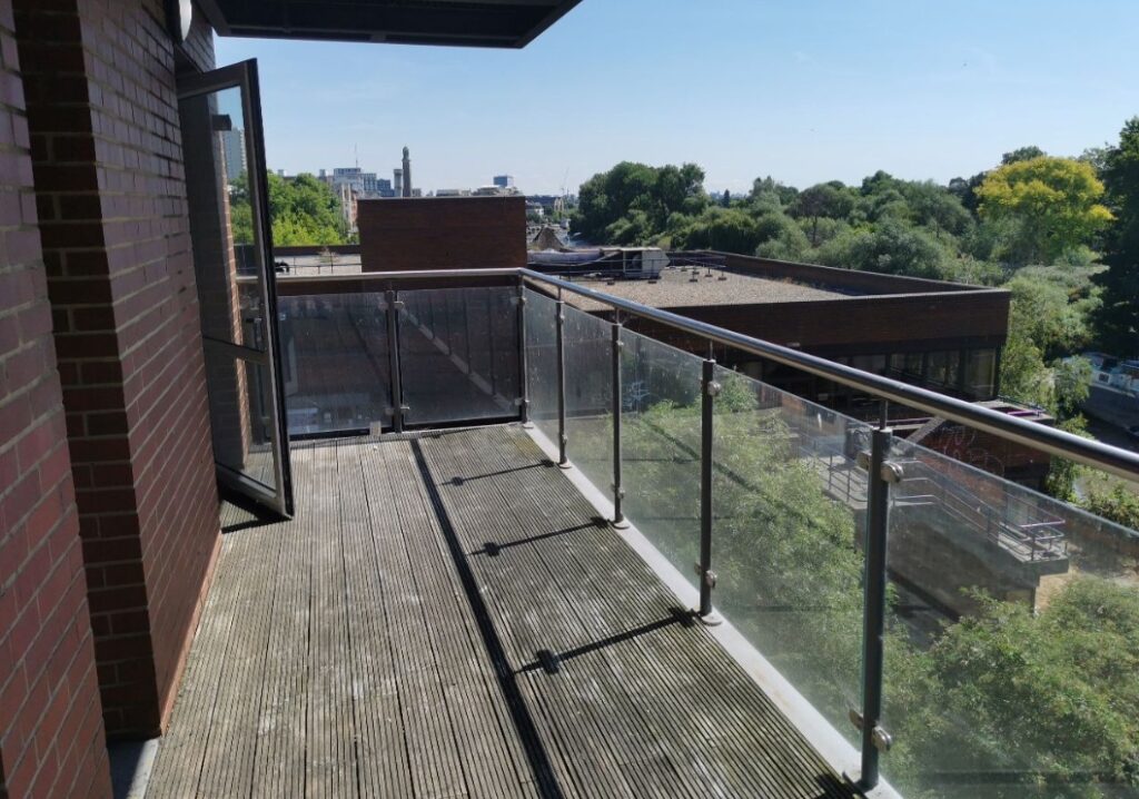 Lighterage Court, High Street, Brentford, TW8 0FT