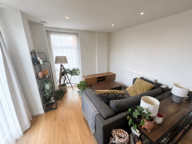 Lighterage Court, High Street, Brentford, TW8 0FT