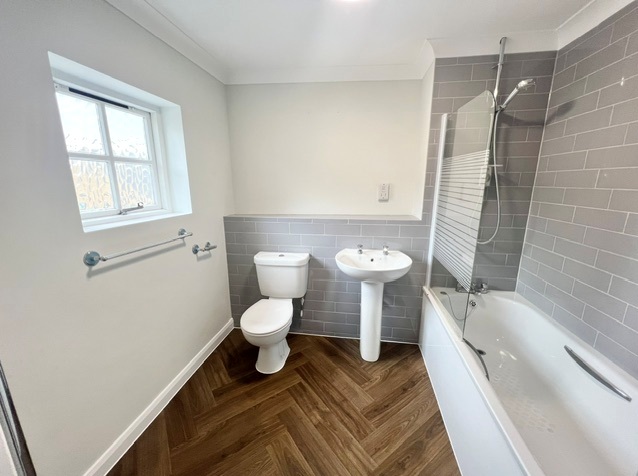 Burton Court, Summer Road, Thames Ditton, Surrey, KT7 0QF
